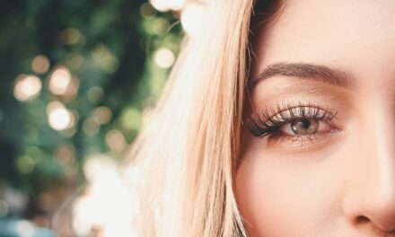 Beste Wimperserum: #1 Beste Koop, Kassa & Radar? Top 10 Getest [2025 Update]